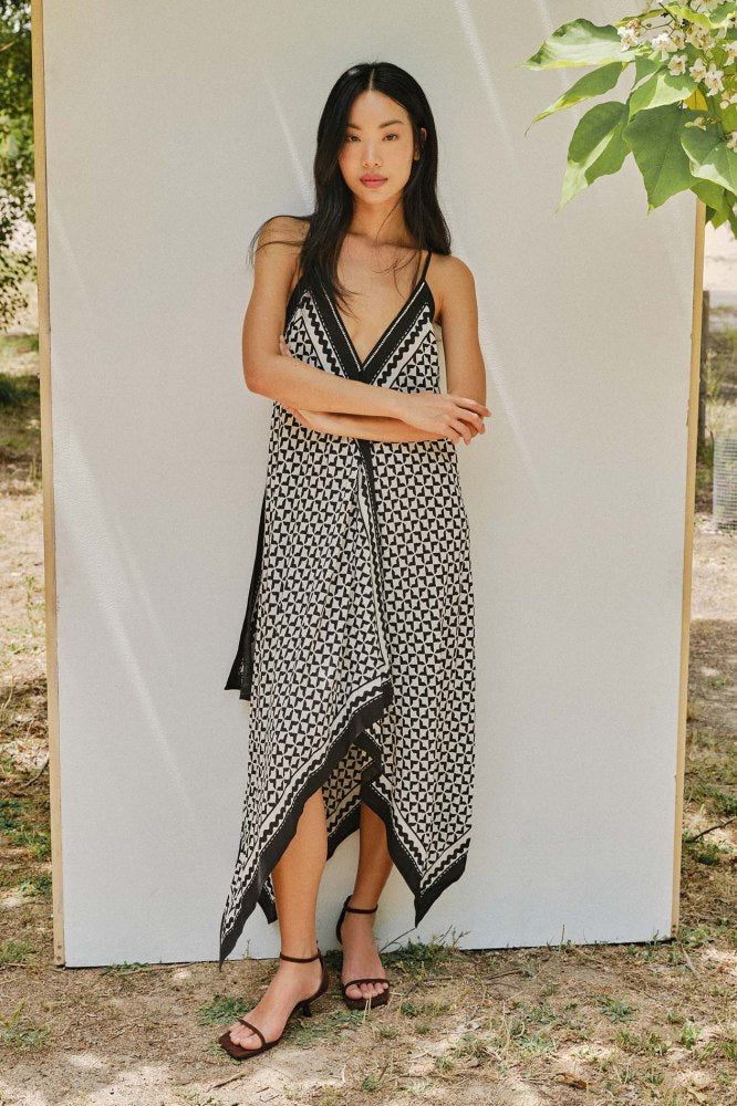 Sfera Black & White Geometric Handkerchief Maxi Dress (Surplus - New)