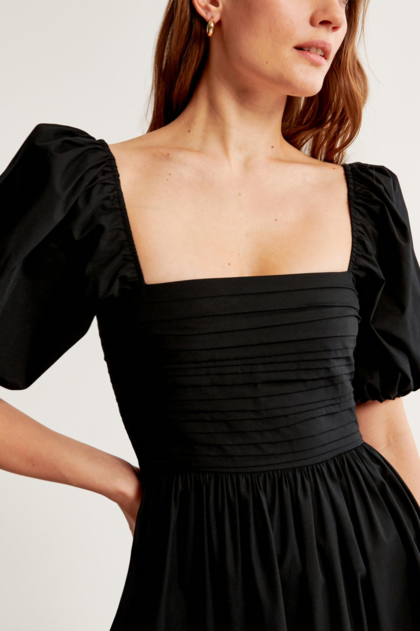 ABERCR⚪️MBIE & FITCH
Emerson Puff Maxi- Day dress - black