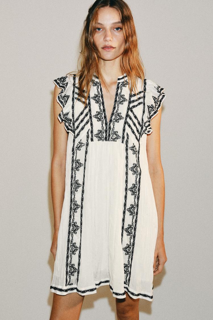 Zara (surplus)CONTRAST EMBROIDERY DRESS