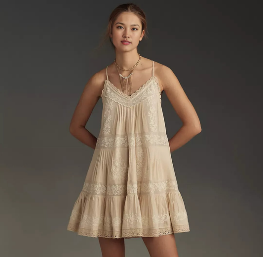 ANTHR⚪️POLOGIE Embroidered Pintuck Mini Dress