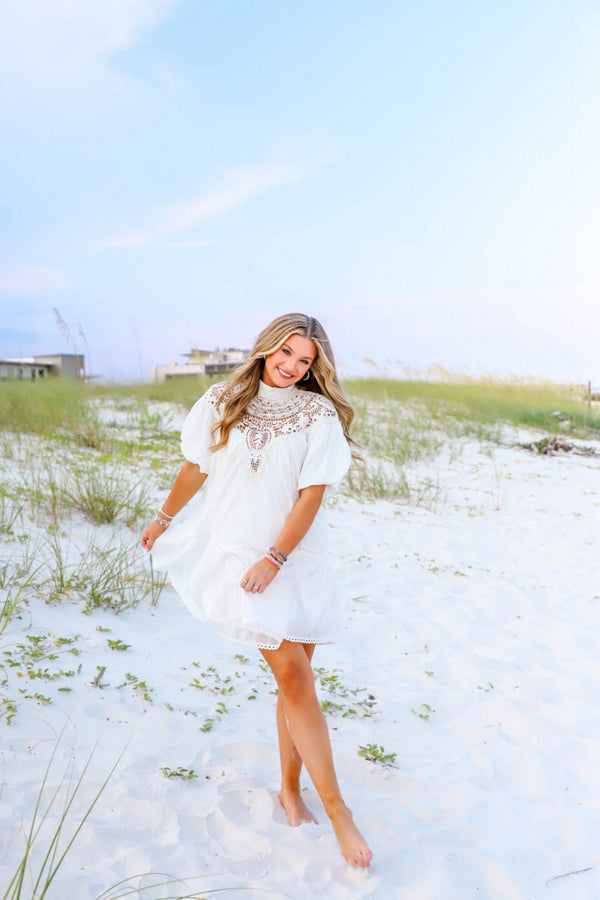 ANTHROPOLOGIE High-Neck Lace Tunic Mini Dress (Surplus)