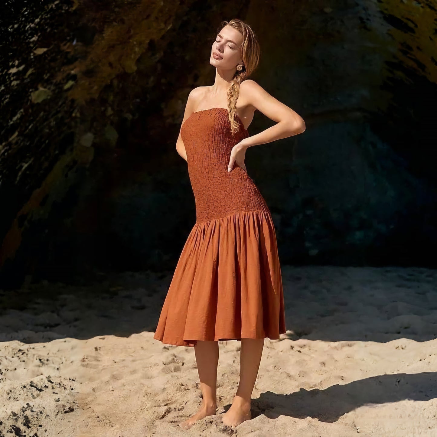 ANTHROPOLOGIE Celandine Strapless Popcorn Midi Dress (Surplus)