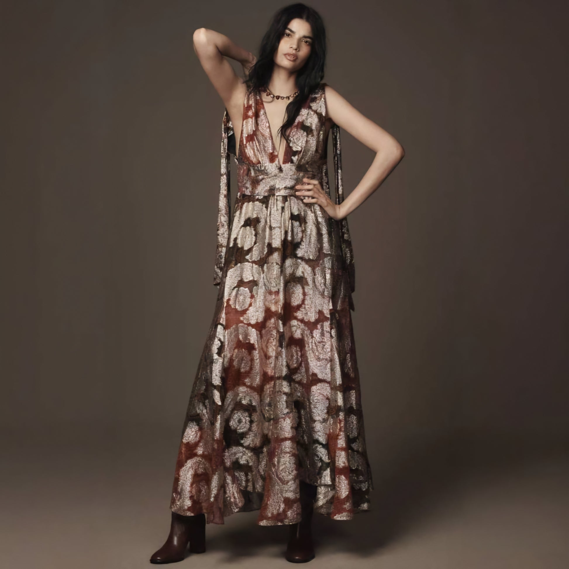 jacquard lurex sleeveless maxi dress Farm Rio Jacquard Lurex Sleeveless Maxi Dress - Beige